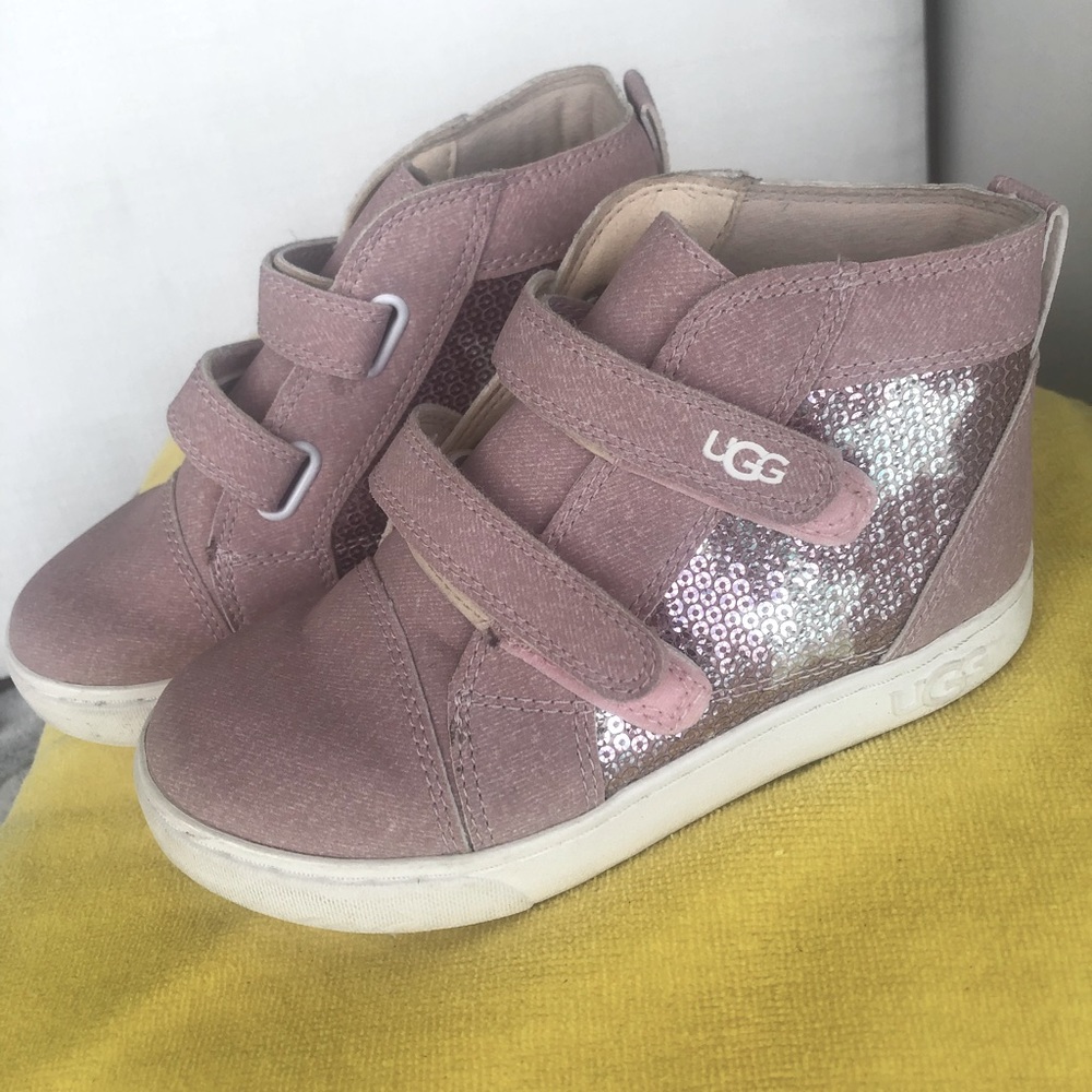 UGG sneaker